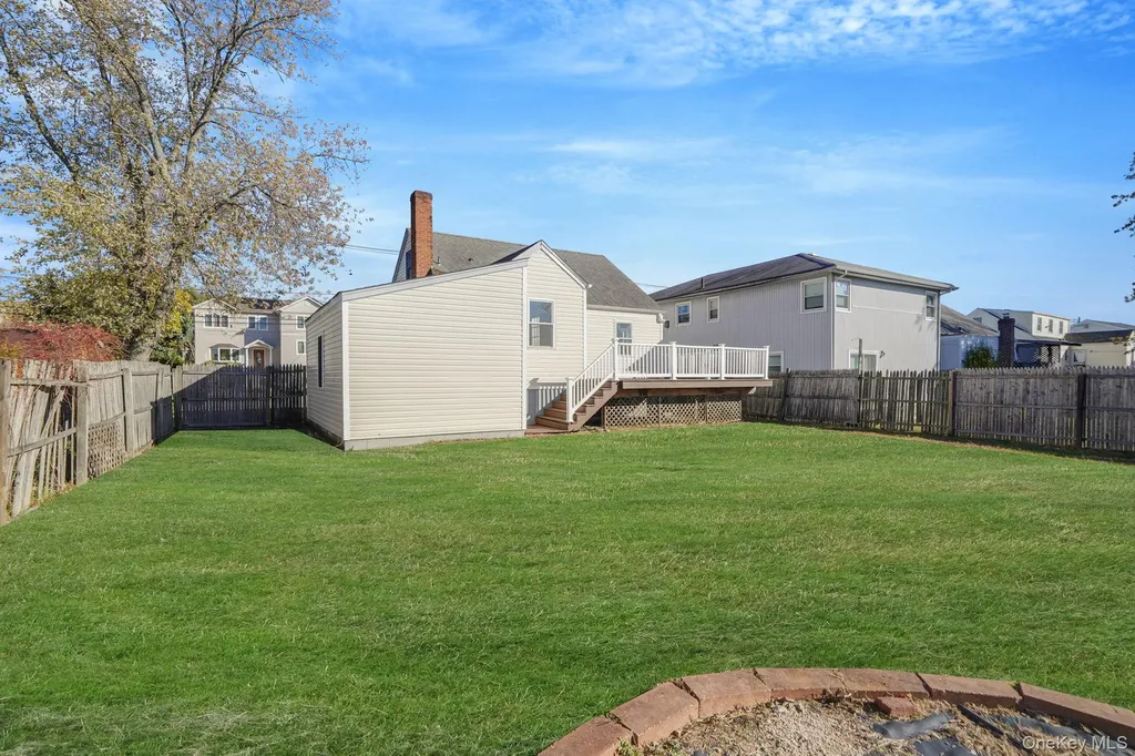 470 Miller Avenue Freeport NY 11520