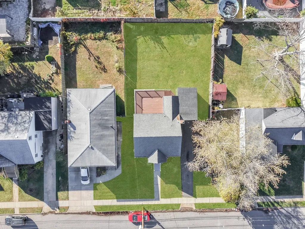 470 Miller Avenue Freeport NY 11520