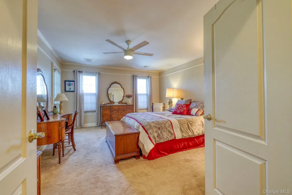 7 Birkdale Court Poughkeepsie NY 12603