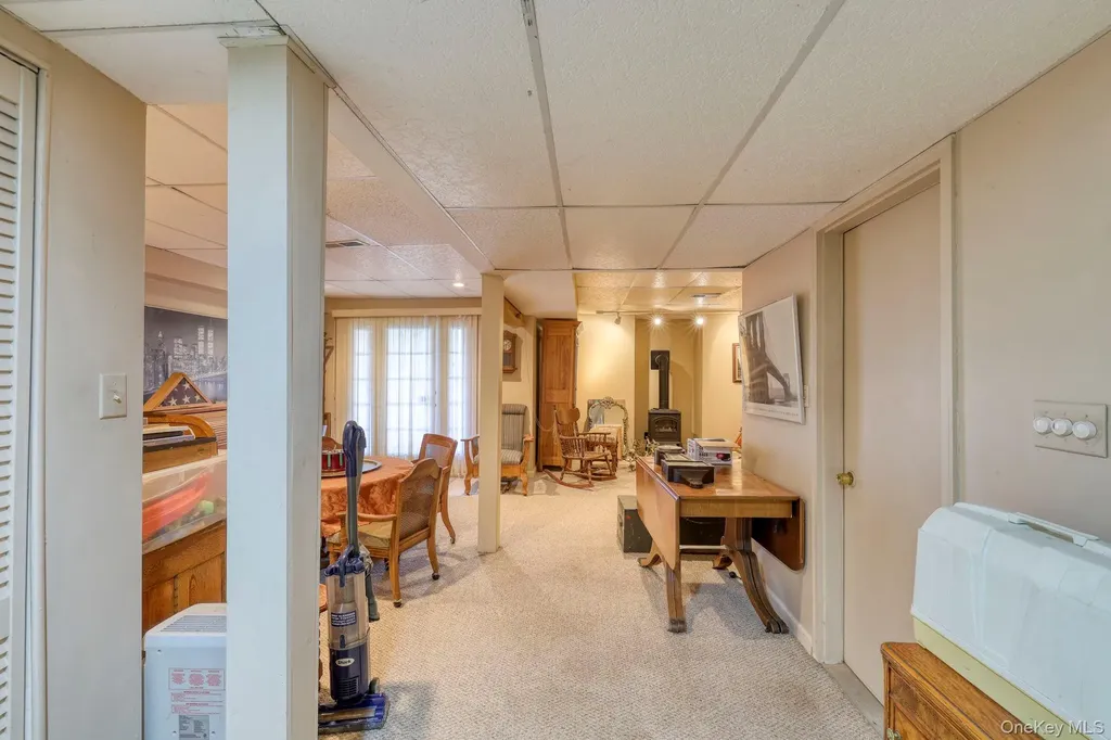 7 Birkdale Court Poughkeepsie NY 12603