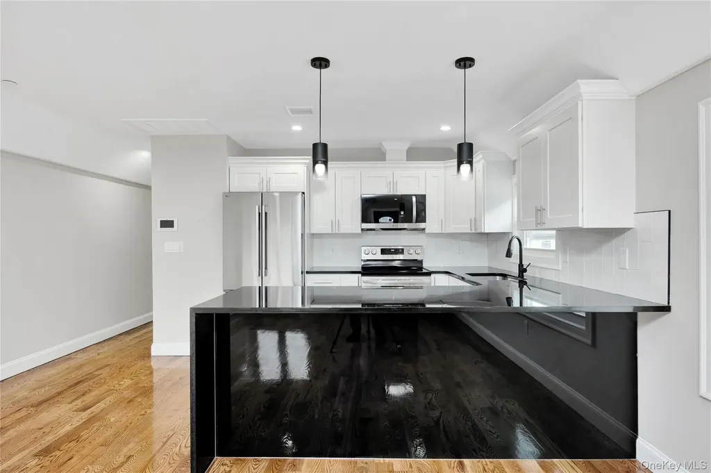 14521 Guy R Brewer Boulevard Springfield Gardens NY 11434