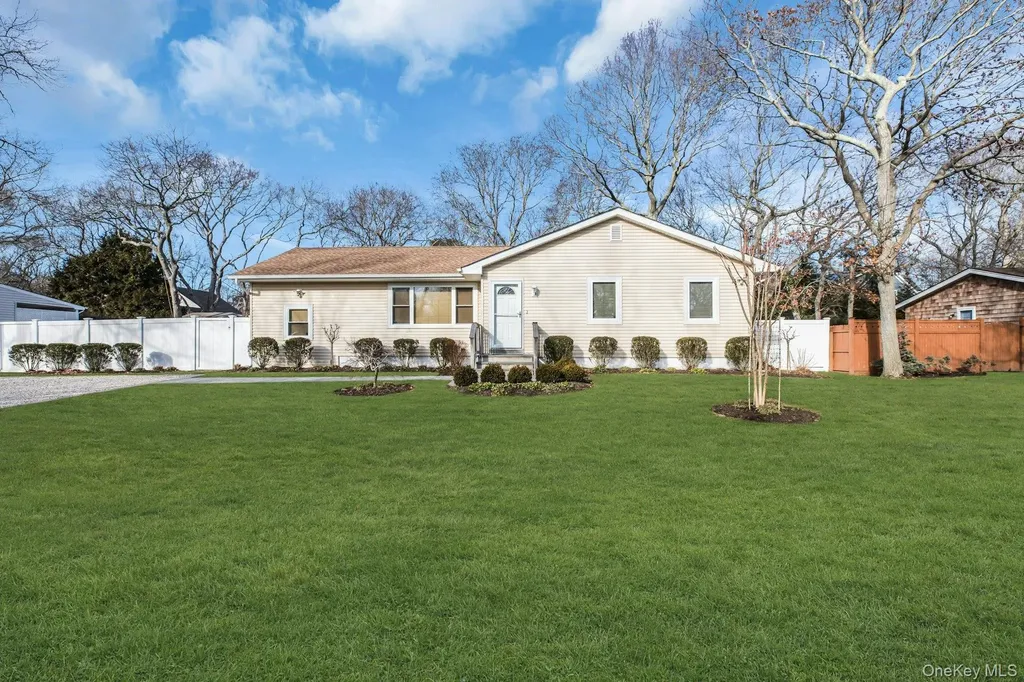 79 School Street Hampton Bays NY 11946