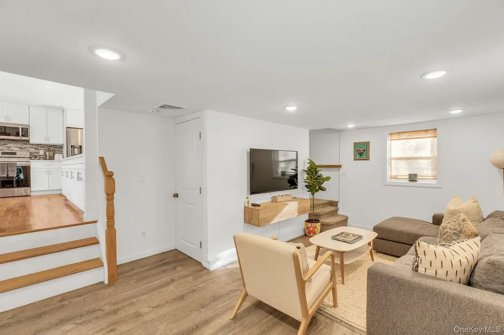 79 School Street Hampton Bays NY 11946