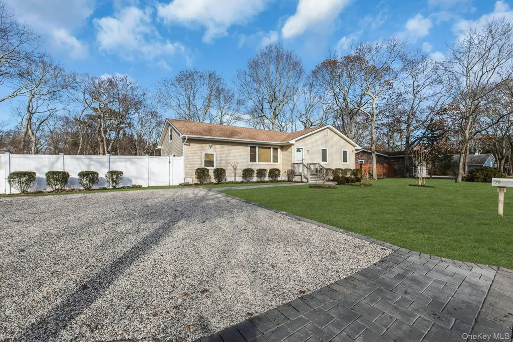 79 School Street Hampton Bays NY 11946