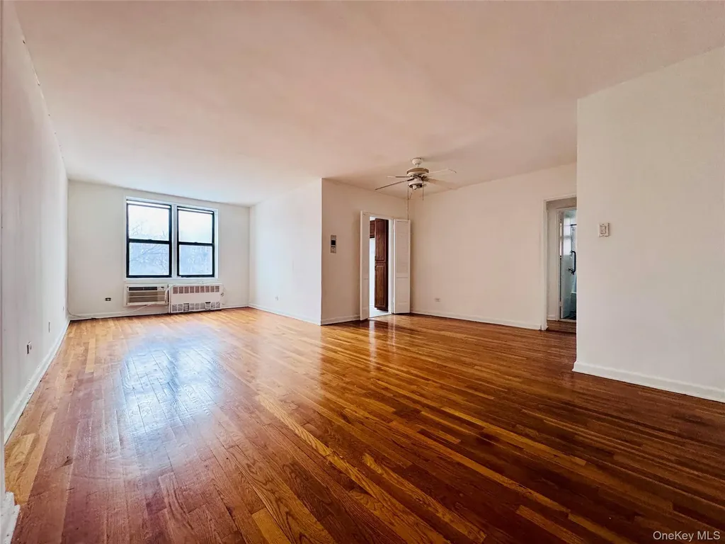 141-05 Pershing Crescent Briarwood NY 11432