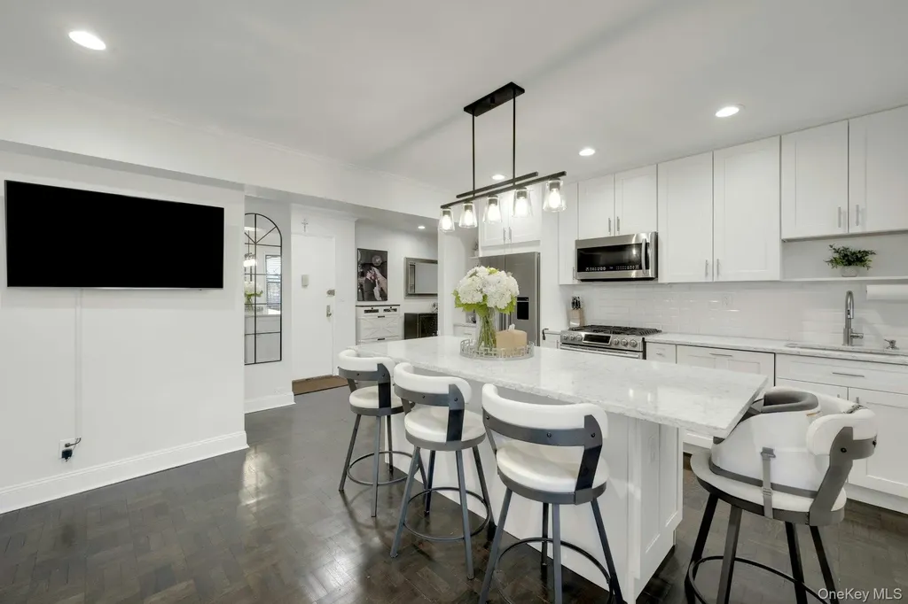 609 Palmer Road Yonkers NY 10701