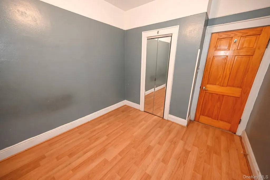 7839 82nd Street Glendale NY 11385