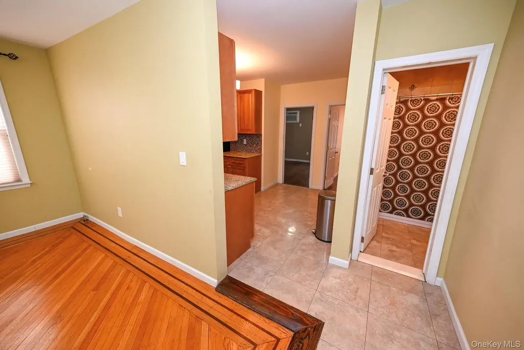 7839 82nd Street Glendale NY 11385