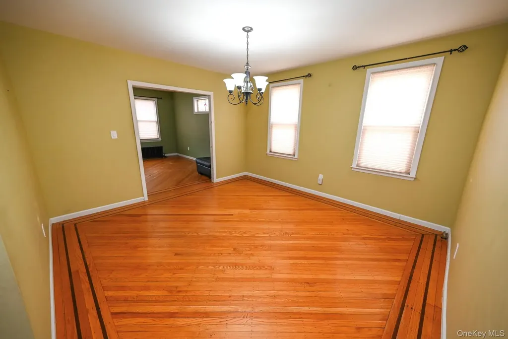 7839 82nd Street Glendale NY 11385