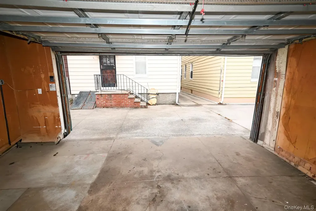 7839 82nd Street Glendale NY 11385
