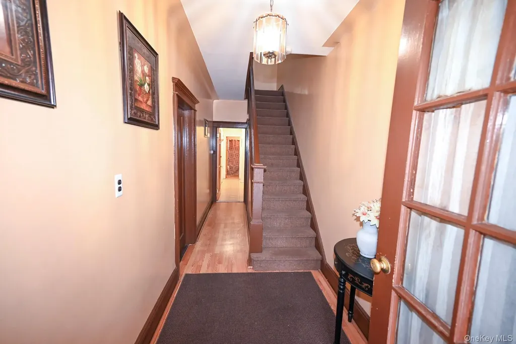 7839 82nd Street Glendale NY 11385
