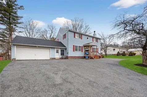 107 Marshall Road Salt Point NY 12578
