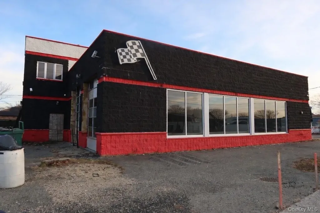 693 Peninsula Boulevard Hempstead NY 11550