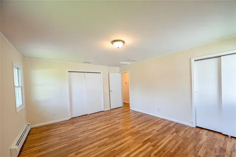 69 Allan Drive East Norwich NY 11732
