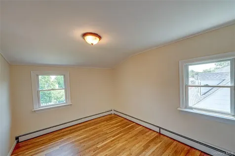 69 Allan Drive East Norwich NY 11732