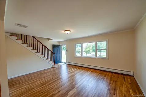 69 Allan Drive East Norwich NY 11732