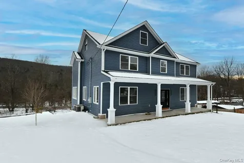 38 Johnsontown Road Sloatsburg NY 10974