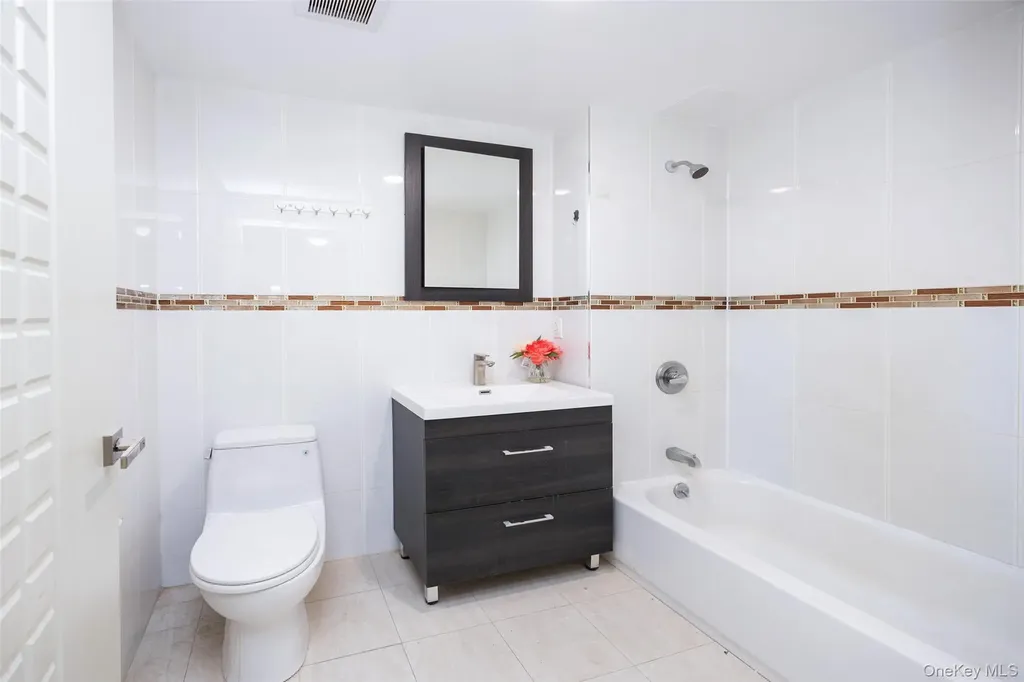 138-12 Northern Boulevard Flushing NY 11354