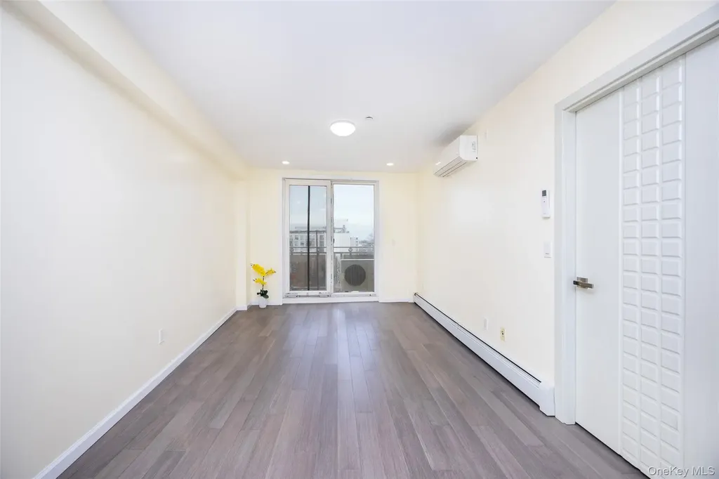 138-12 Northern Boulevard Flushing NY 11354