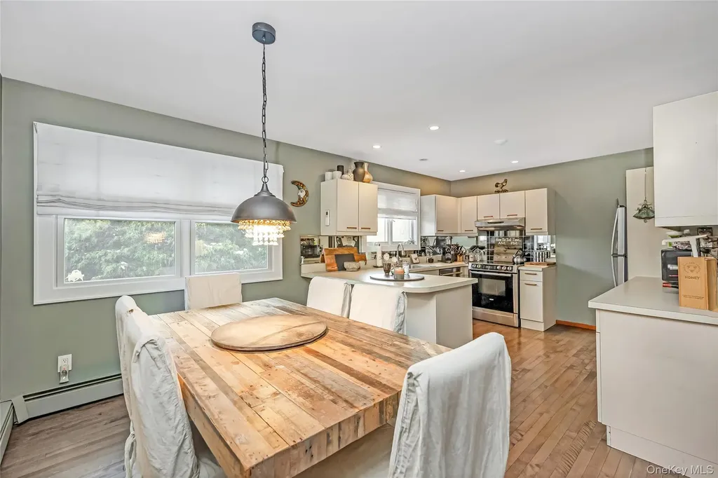 2 Martin Place Northport NY 11768
