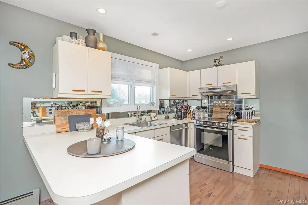 2 Martin Place Northport NY 11768