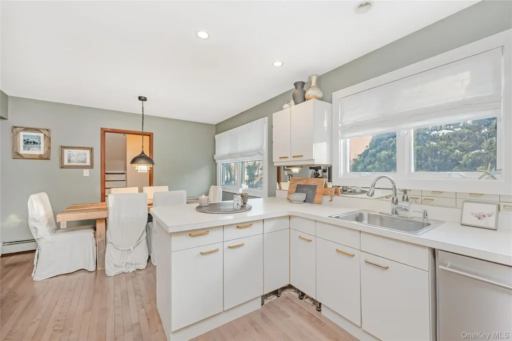 2 Martin Place Northport NY 11768