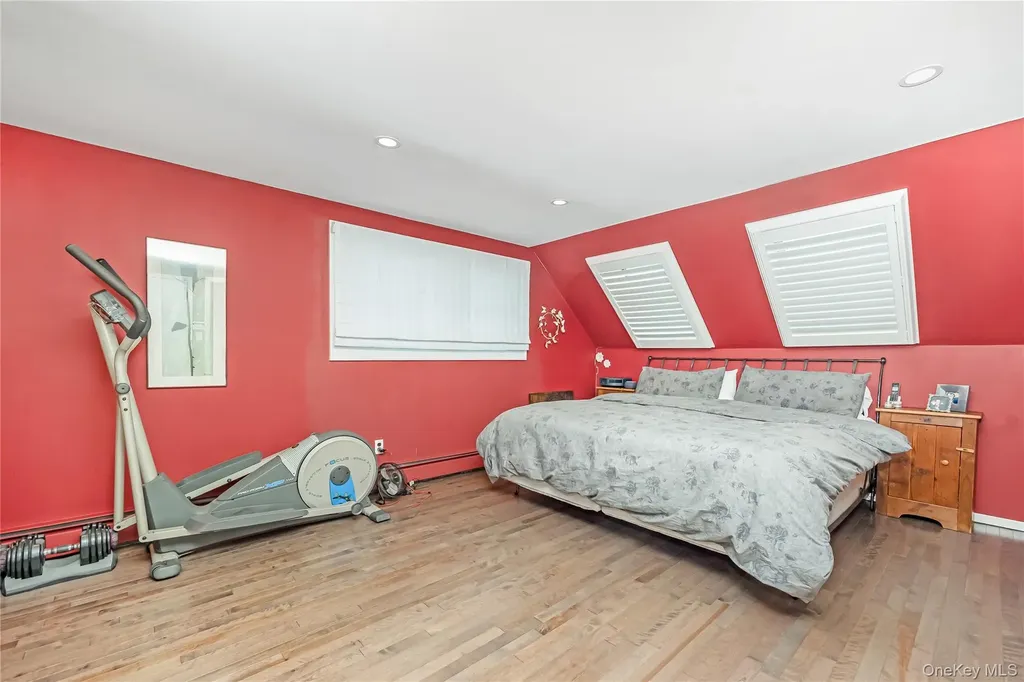 2 Martin Place Northport NY 11768