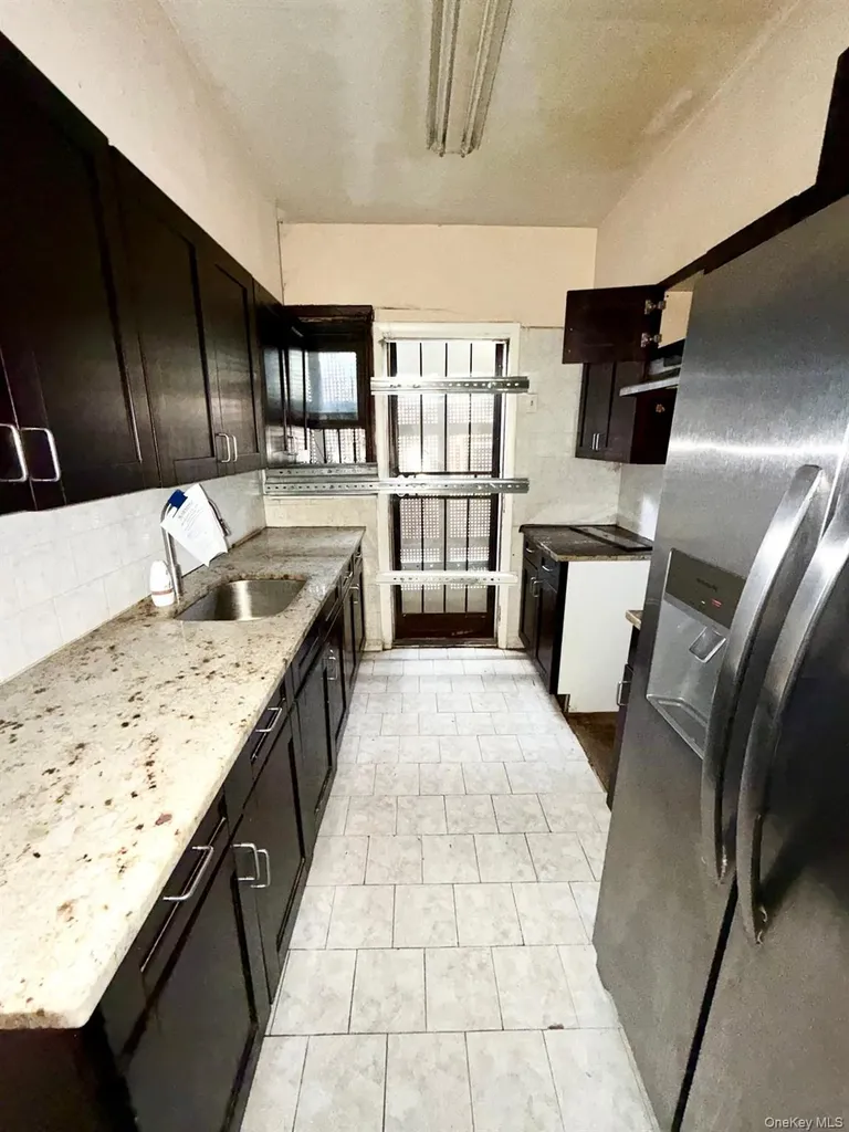 4589 Kings Highway Brooklyn NY 11234