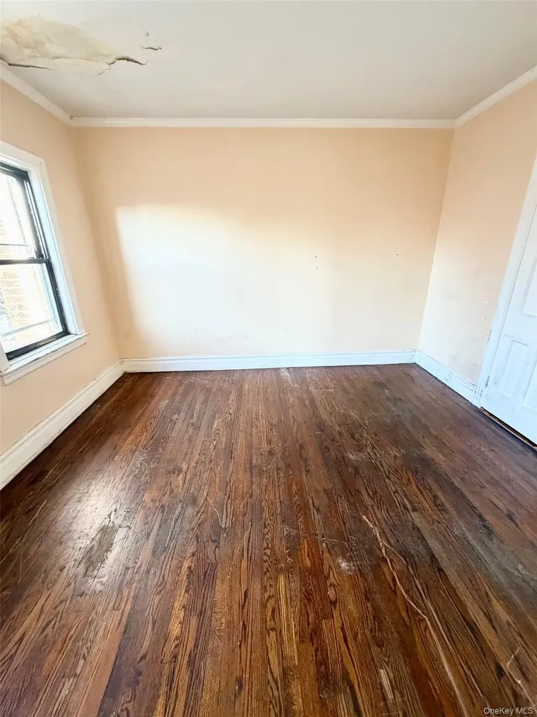 4589 Kings Highway Brooklyn NY 11234