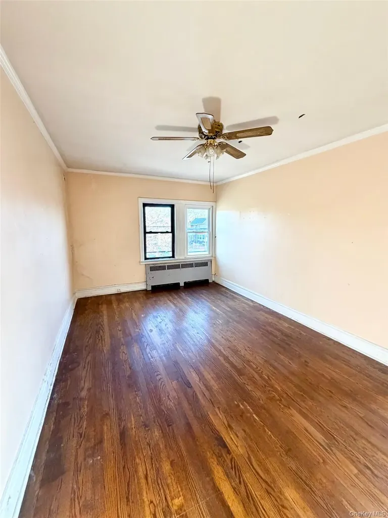 4589 Kings Highway Brooklyn NY 11234