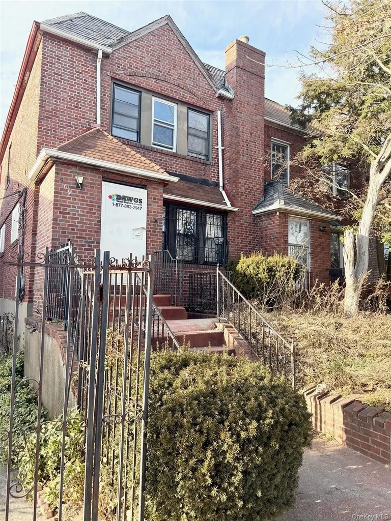 4589 Kings Highway Brooklyn NY 11234