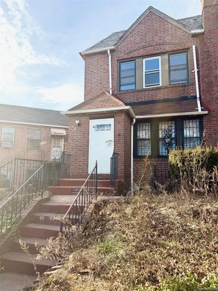 4589 Kings Highway Brooklyn NY 11234