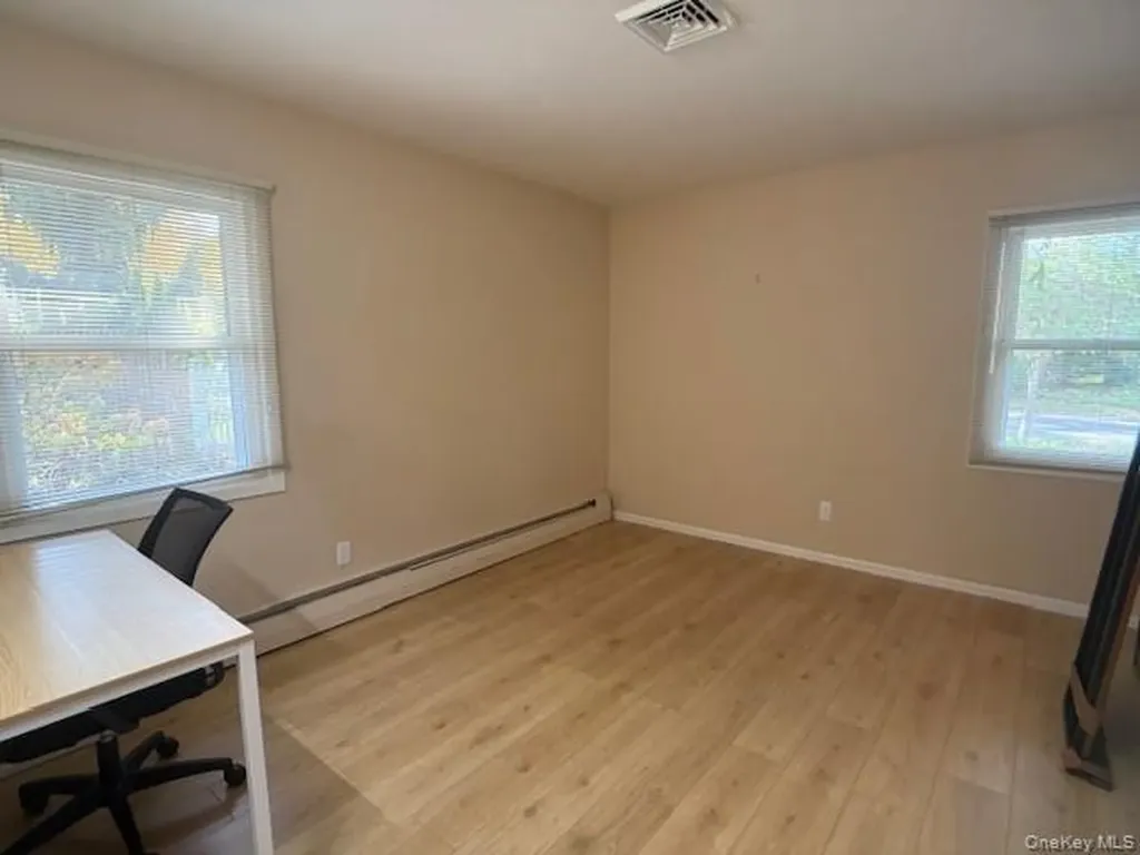 3 Seward Lane Stony Brook NY 11790