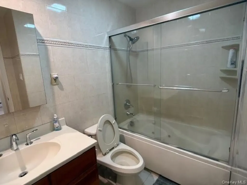 3 Seward Lane Stony Brook NY 11790