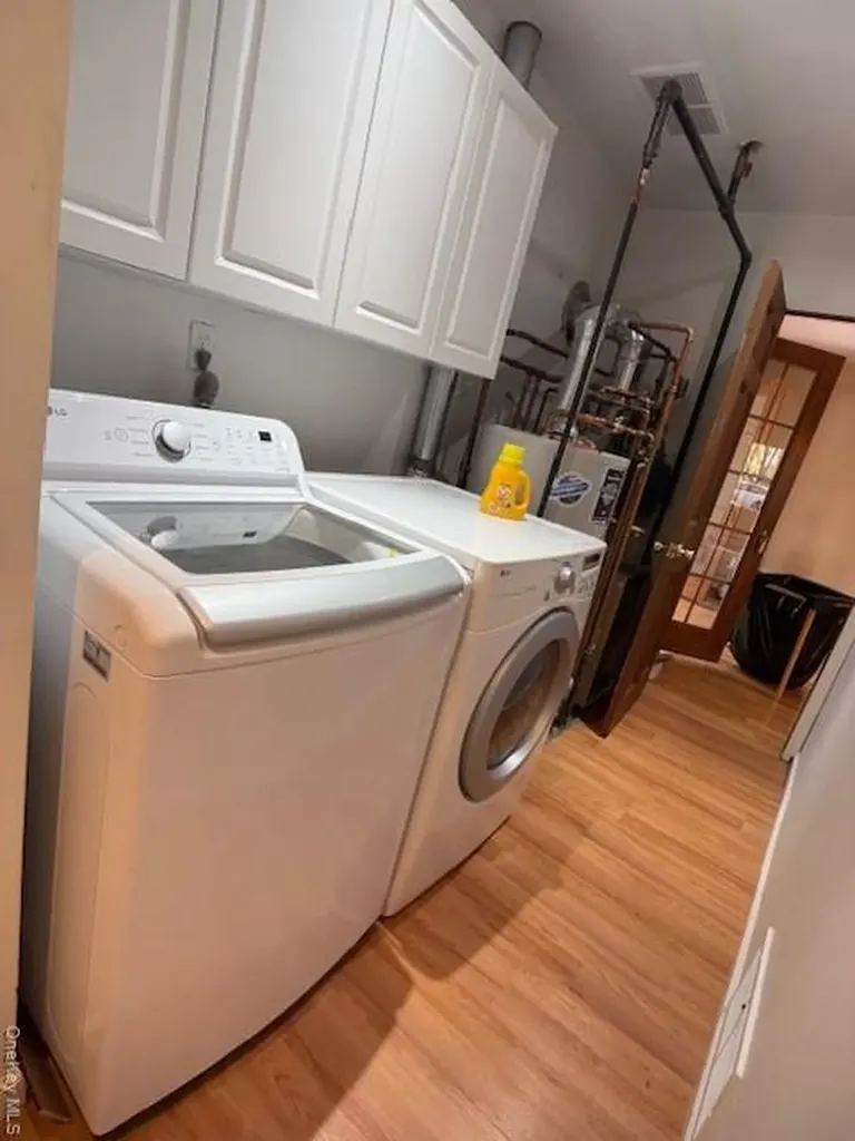 3 Seward Lane Stony Brook NY 11790