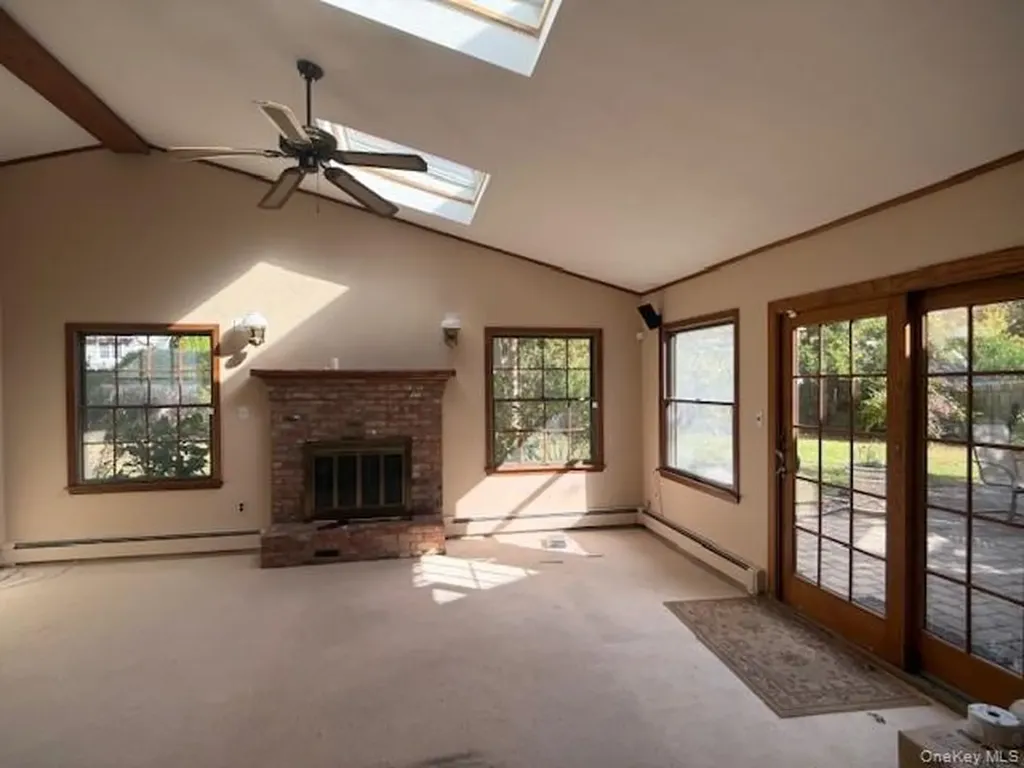 3 Seward Lane Stony Brook NY 11790