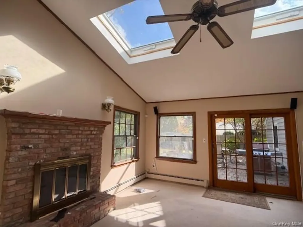 3 Seward Lane Stony Brook NY 11790