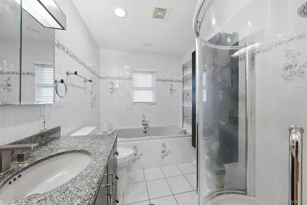 295 Union Avenue Lynbrook NY 11563