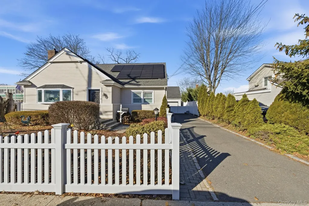 295 Union Avenue Lynbrook NY 11563