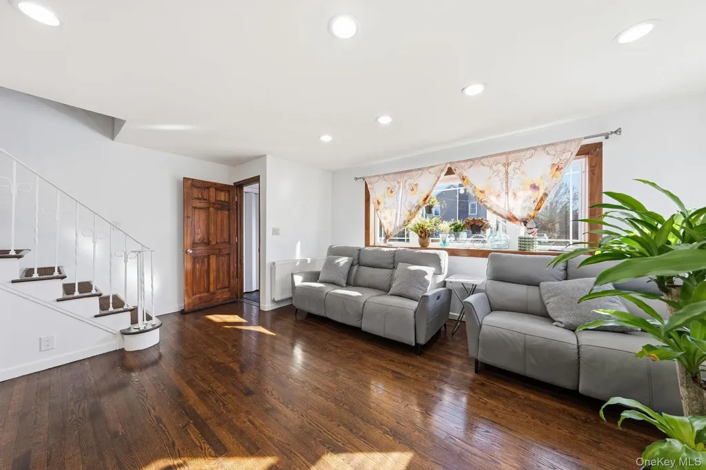 295 Union Avenue Lynbrook NY 11563