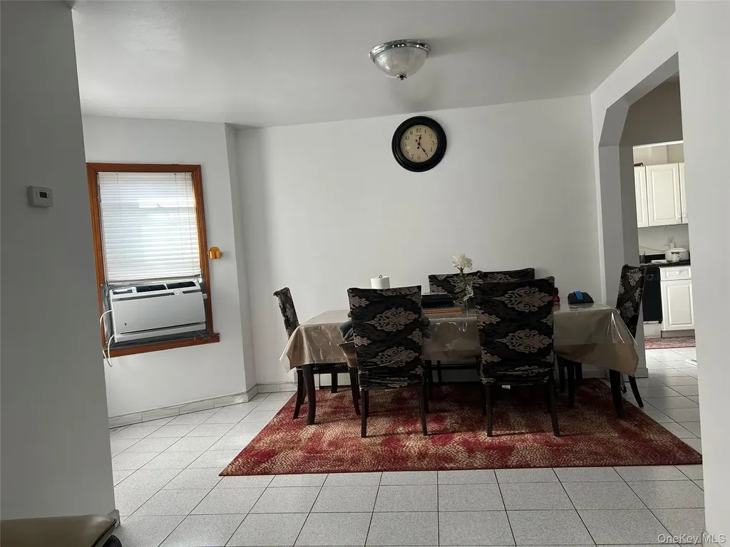 160 N Central Avenue Valley Stream NY 11580
