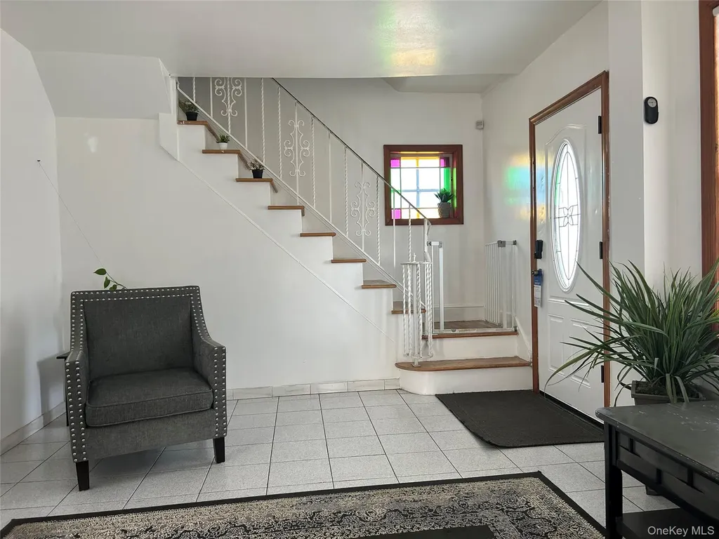 160 N Central Avenue Valley Stream NY 11580