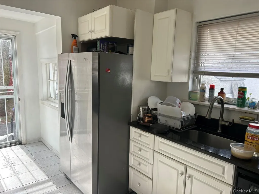 160 N Central Avenue Valley Stream NY 11580