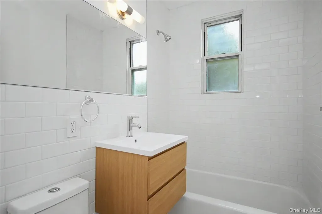 329 Palmer Terrace Mamaroneck NY 10543