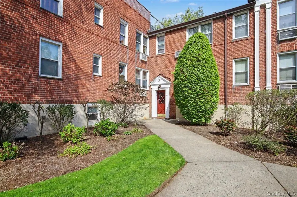 329 Palmer Terrace Mamaroneck NY 10543