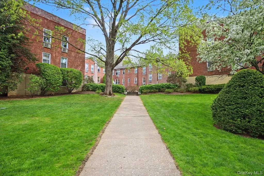 329 Palmer Terrace Mamaroneck NY 10543