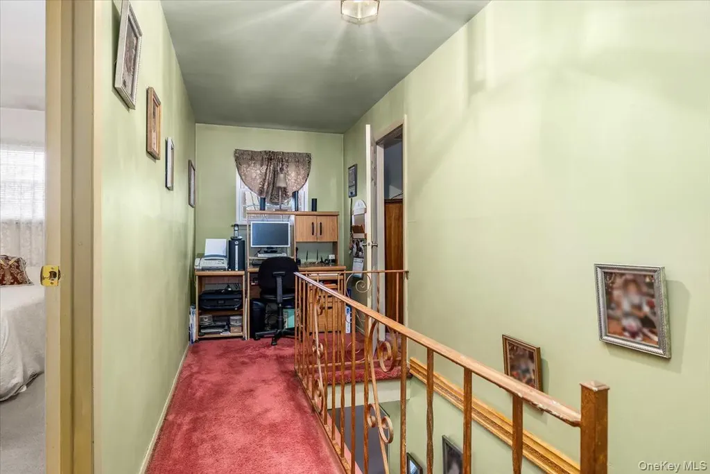 513 Starlight Drive Shirley NY 11967