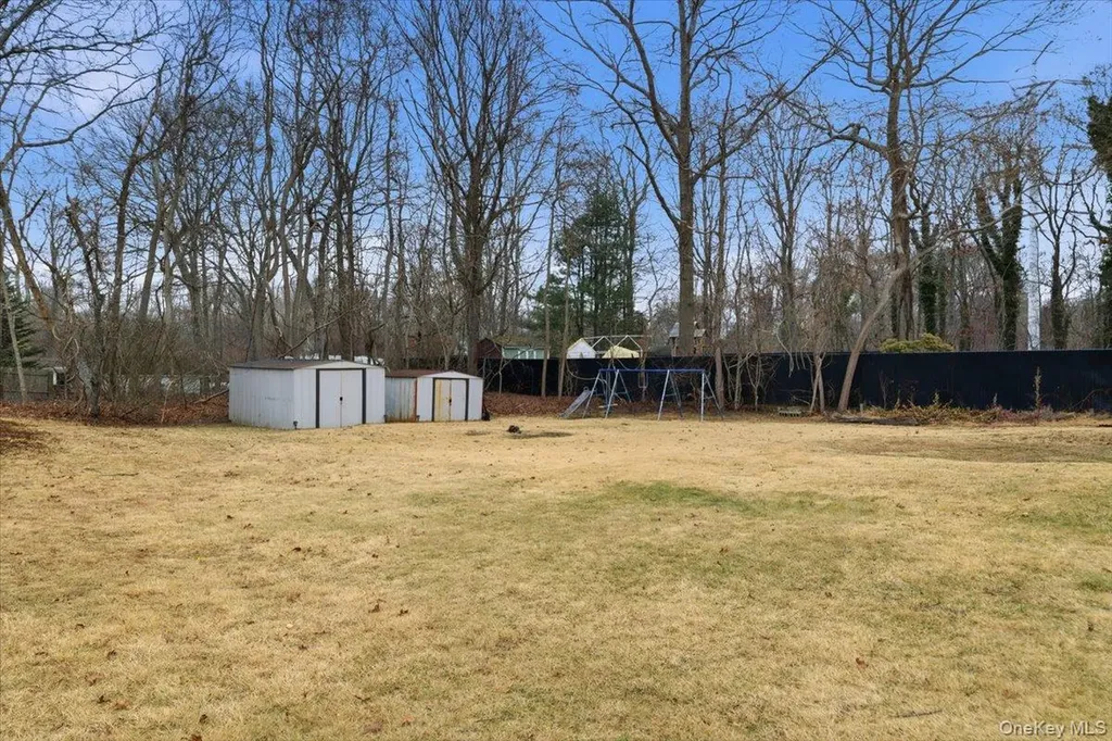 513 Starlight Drive Shirley NY 11967