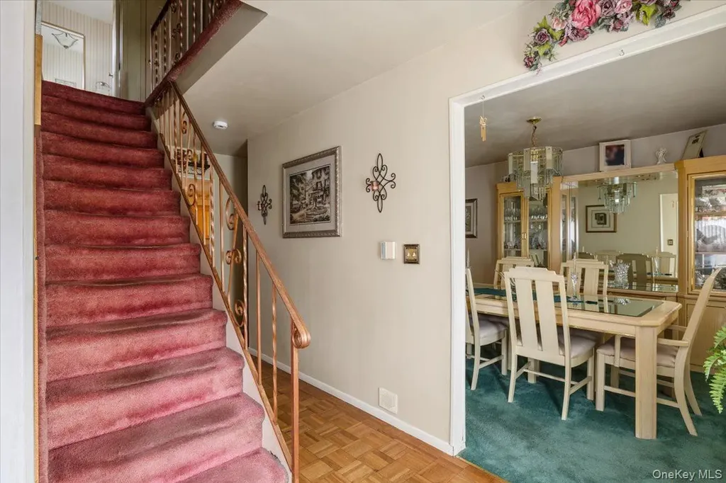 513 Starlight Drive Shirley NY 11967