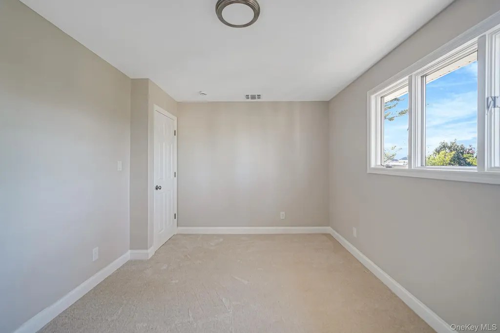 212 Babylon Turnpike Merrick NY 11566